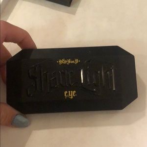 Kat Von D eyeshadow